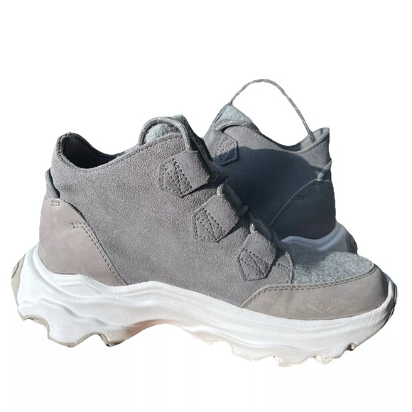 Sorel Kinetic Caribou Waterproof Boot size 8 Asphalt/Sea Salt - Picture 2 of 9